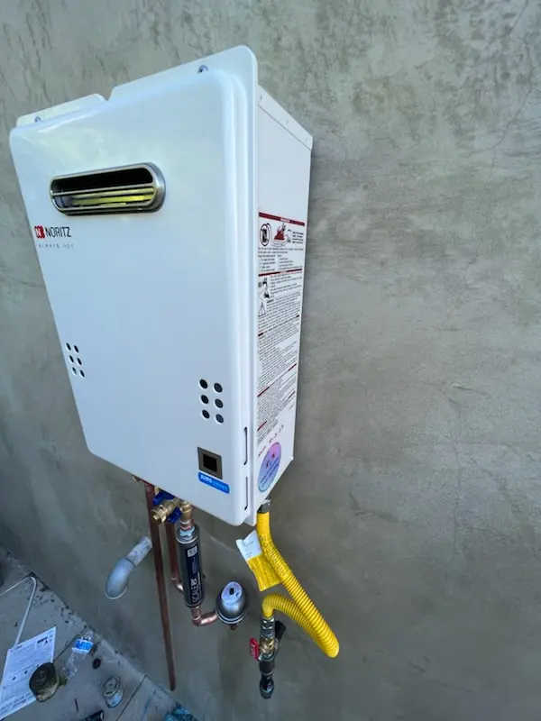 Tankless water heater installation for Lafayette Square homes